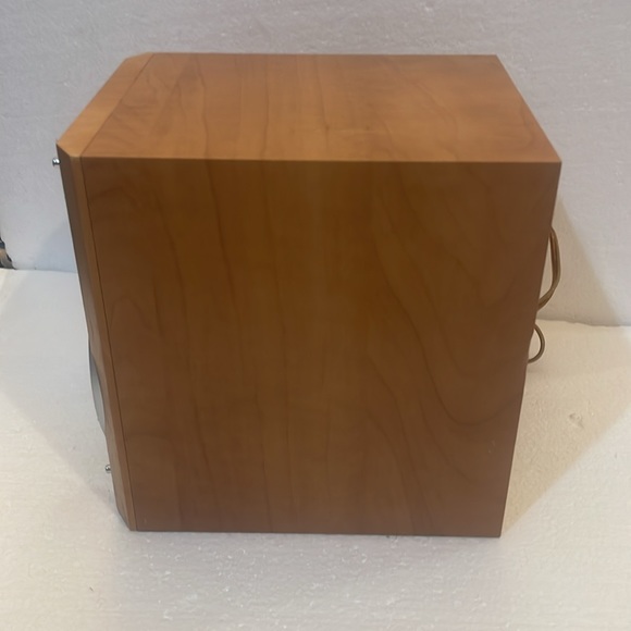 Initial bookshelf audio main speaker system SP– 710 - Picture 6 of 7